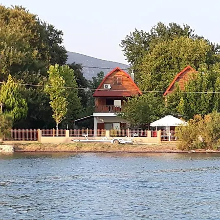 Spilidis House *