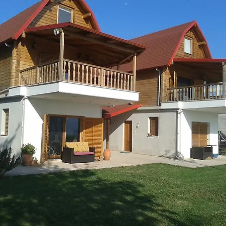 Holiday home Spilidis House *